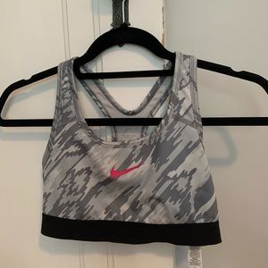 nike sports bra